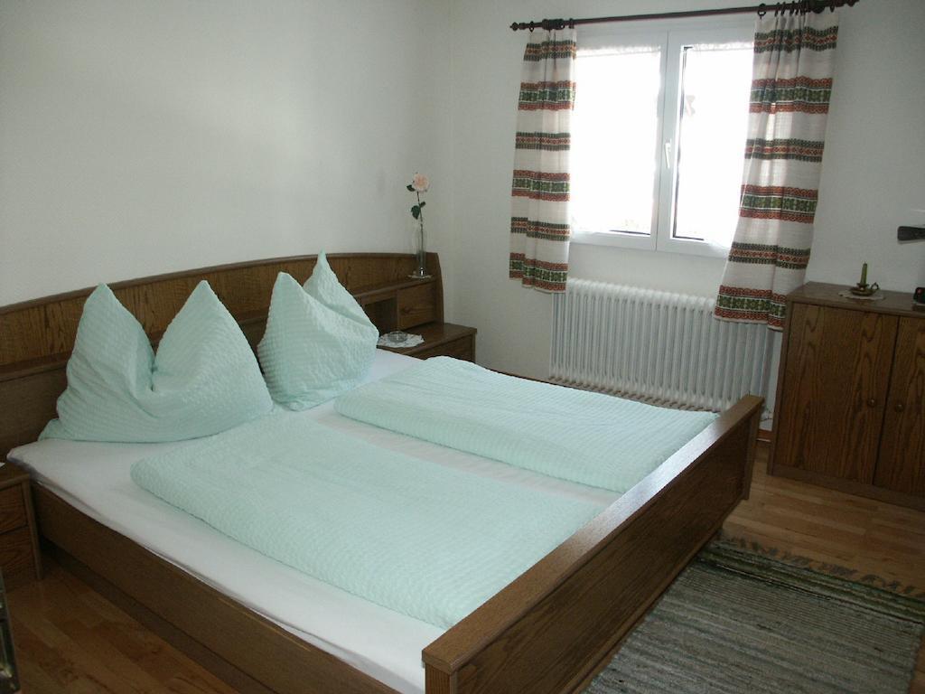 Haus Heller Apartment Schruns Стая снимка